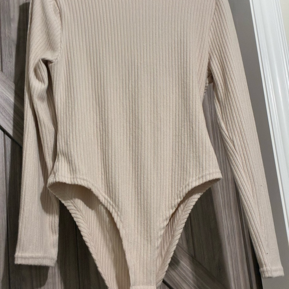 BUNDLE ITEM *
Bundle 3 or 4 items get 20% off total